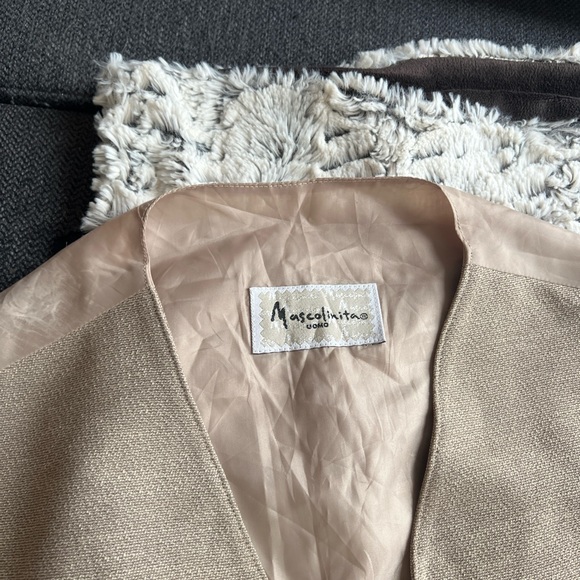 Vintage Cream/Tan vest top - Picture 3 of 3